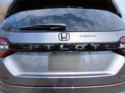 Honda Pilot Touring AWD 2026