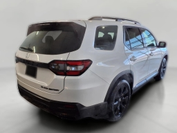 Honda Pilot Black Edition AWD 2026