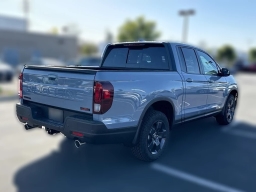 Honda Ridgeline TrailSport AWD 2026