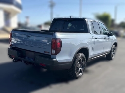 Honda Ridgeline TrailSport AWD 2026