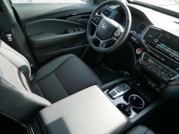 Honda Ridgeline Black Edition AWD 2026