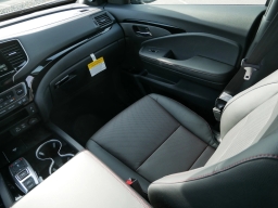 Honda Ridgeline Black Edition AWD 2026