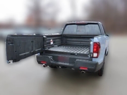 Honda Ridgeline Black Edition Two-Tone AWD 2026