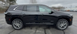 Buick Enclave Avenir 4dr 2025