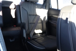 Buick Enclave Avenir 4dr 2026