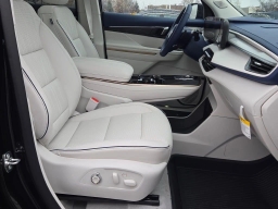 Buick Enclave Avenir 4dr 2025