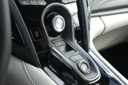 Acura RDX w/Advance Package SH-AWD 2026