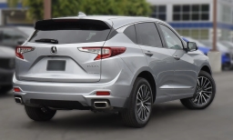 Acura RDX w/Advance Package SH-AWD 2026