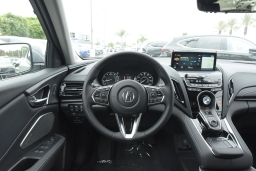 Acura RDX w/Advance Package SH-AWD 2026