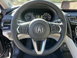 Acura RDX w/Advance Package SH-AWD 2026