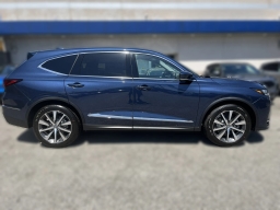 Acura MDX w/Technology Package SH-AWD 2026