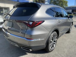 Acura MDX w/Technology Package SH-AWD 2026