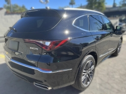 Acura MDX w/Advance Package SH-AWD 2026