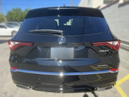 Acura MDX w/Advance Package SH-AWD 2026
