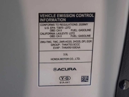 Acura MDX w/Advance Package SH-AWD 2026