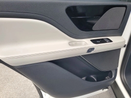 Lincoln Aviator Premiere RWD 2026