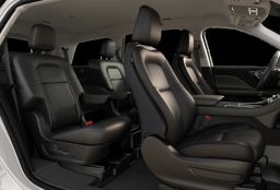 Lincoln Aviator Premiere AWD 2026