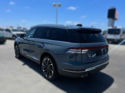 Lincoln Aviator Reserve AWD 2025