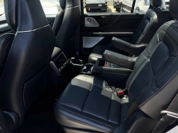 Lincoln Aviator Reserve AWD 2025