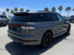 Lincoln Aviator Reserve AWD 2025