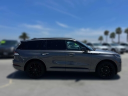 Lincoln Aviator Reserve AWD 2025