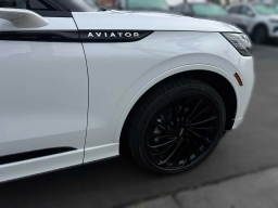 Lincoln Aviator Reserve AWD 2026