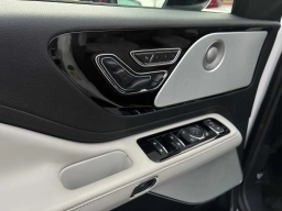 Lincoln Aviator Reserve AWD 2026