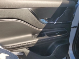 Lincoln Corsair Premiere FWD 2026