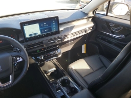 Lincoln Corsair Premiere FWD 2026