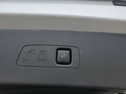 Lincoln Corsair Premiere FWD 2026