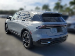 Lincoln Nautilus Premiere AWD 2026