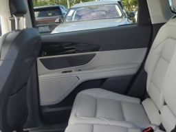 Lincoln Nautilus Premiere AWD 2026