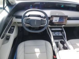 Lincoln Nautilus Premiere AWD 2026