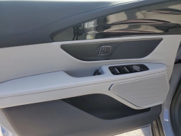 Lincoln Nautilus Premiere AWD 2026