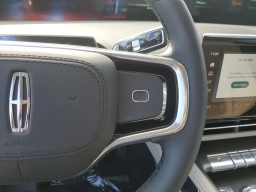 Lincoln Nautilus Premiere AWD 2026