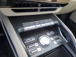 Lincoln Nautilus Premiere AWD 2026