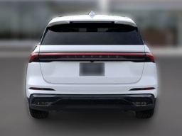 Lincoln Nautilus Premiere AWD 2026