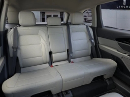 Lincoln Nautilus Premiere AWD 2026