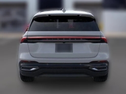 Lincoln Nautilus Premiere AWD 2026