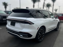 Lincoln Nautilus Reserve AWD 2026