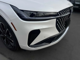 Lincoln Nautilus Reserve AWD 2026