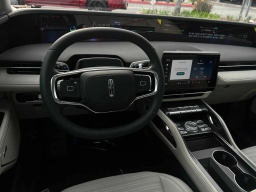 Lincoln Nautilus Reserve AWD 2026