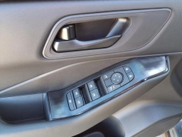 Nissan Rogue S FWD 2026