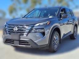 Nissan Rogue S FWD 2026