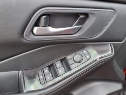 Nissan Rogue SV FWD 2026