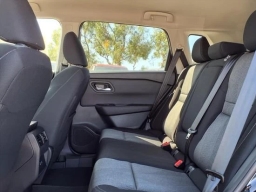 Nissan Rogue SV FWD 2026