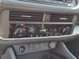 Nissan Rogue SV FWD 2026