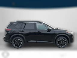 Nissan Rogue Dark Armor AWD 2026