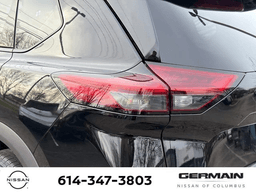 Nissan Rogue Dark Armor AWD 2026