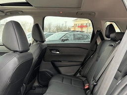 Nissan Rogue Dark Armor AWD 2026